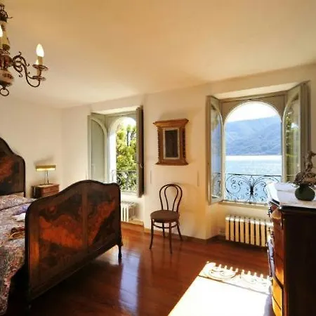 Villa Sleeps 9 Sala Comacina