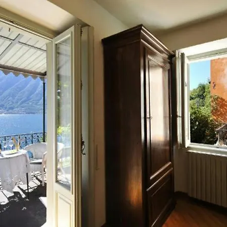 Sleeps 9 Villa Sala Comacina